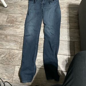 Awesome and super comfortable blue jeans!